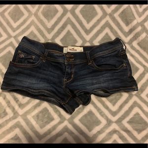 Hollister Jean Low-rise Short Shorts Size 7